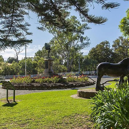 Stoneleigh Cottage Bed And Breakfast Angaston Exteriör bild